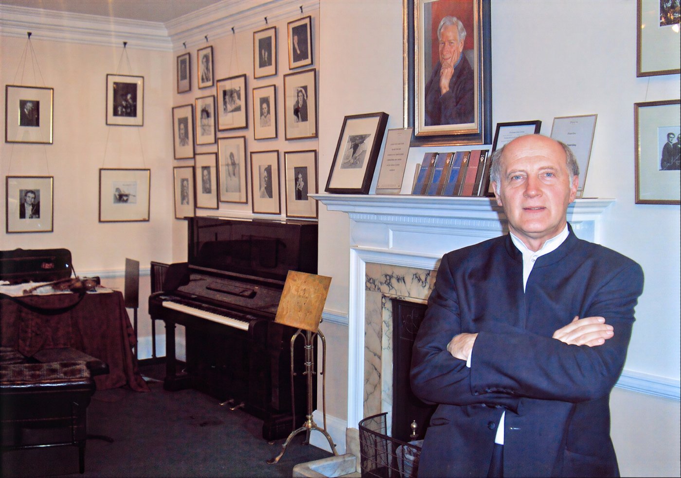Boris Kuschnir at Wigmore Hall, artists room