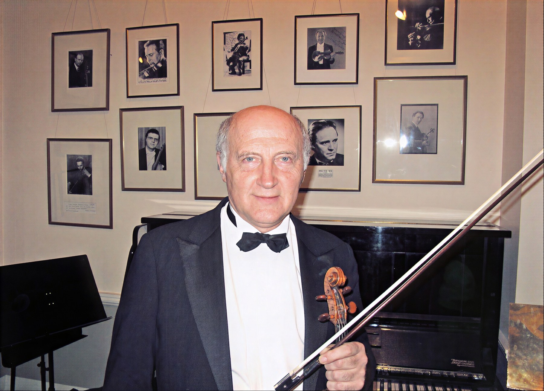 Boris Kuschnir at Wigmore Hall, artists room