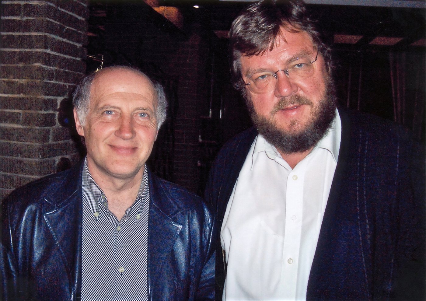 Boris Kuschnir, Robert&nbsp;Holl
