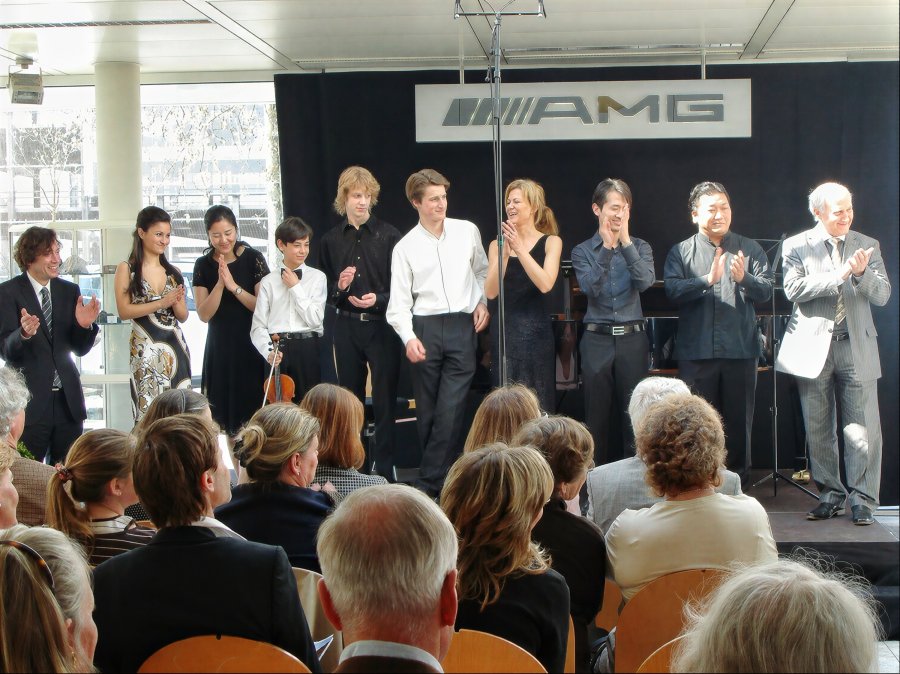 Peter Voogel, Alina Pinchas, Kim Moon Young, Eugeni Chepovetski, Albrecht Menzel, Lorenzo Gatto, Janne Mikitka, Yuuki Wong, Kim Eung-Soo, Boris Kuschnir