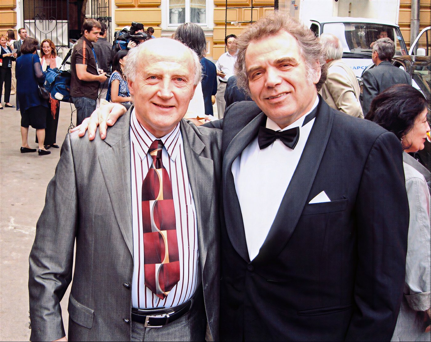 Boris Kuschnir, Zakhar Bron